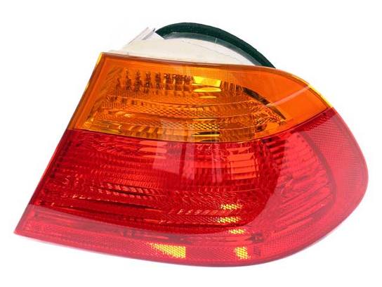 BMW Tail Light Assembly - Passenger Side Outer (w/ Amber Turnsignal) 63218364726 - ULO 685202